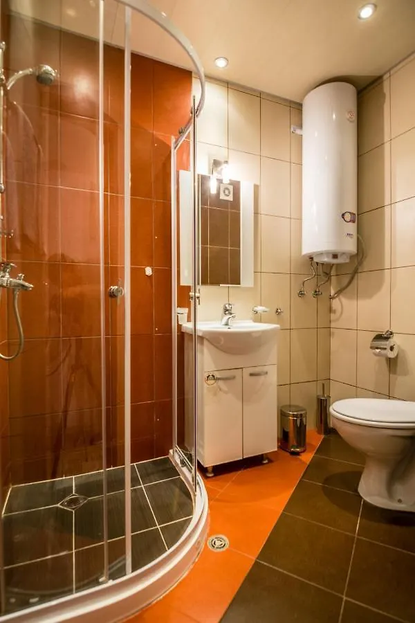 Cozy One-Bedroom Apartment In Night Breeze Burgas